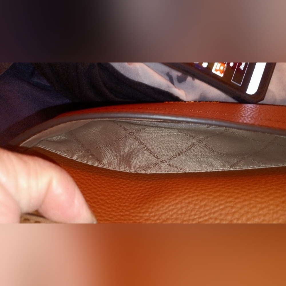 Michael Kors Crossbody Bag - Picture 13 of 16